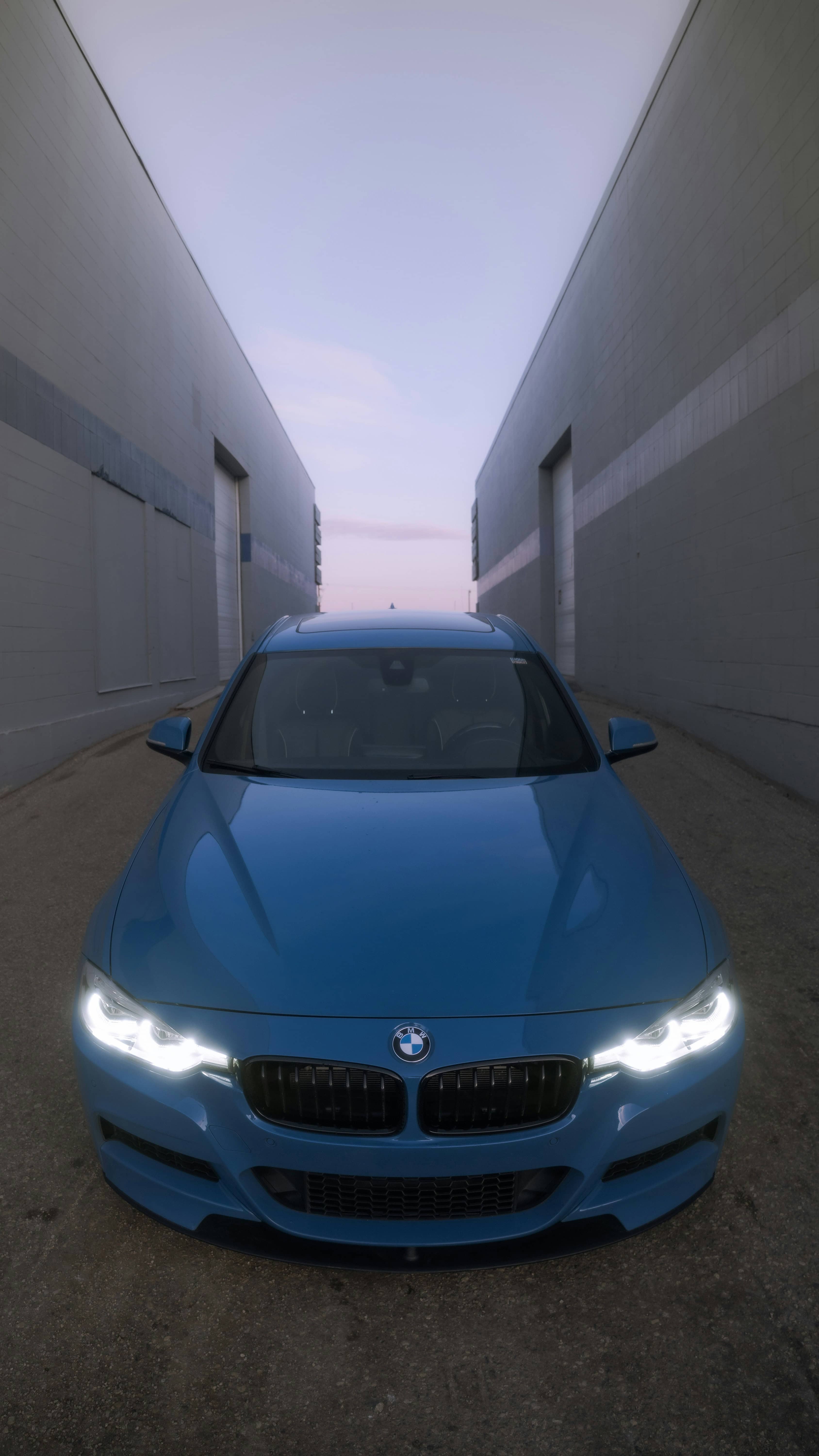 BMW G82 M4 in secure Benoni garage with tracker – safety in SA 2026